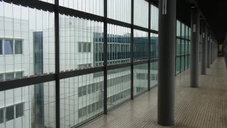 Lamellenfenster mit Isolier- und Einfachverglasung, NRWG zertifiziert Lamellenfenster mit Isolier- und Einfachverglasung, NRWG zertifiziert