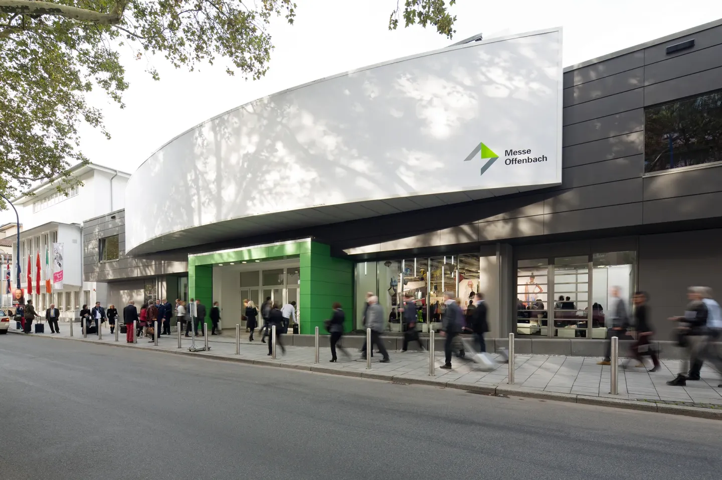 Lamellenfenster mit Isolier- und Einfachverglasung, NRWG zertifiziert Lamellenfenster mit Isolier- und Einfachverglasung, NRWG zertifiziert