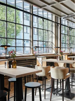 forster unico Profilsysteme für gedämmte Fenster, Brandschutztüren, Verglasungen forster unico Profilsysteme für gedämmte Fenster, Brandschutztüren, Verglasungen