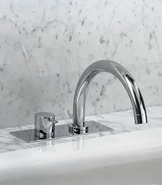 Wannenarmaturen von VOLA Wannenarmaturen von VOLA