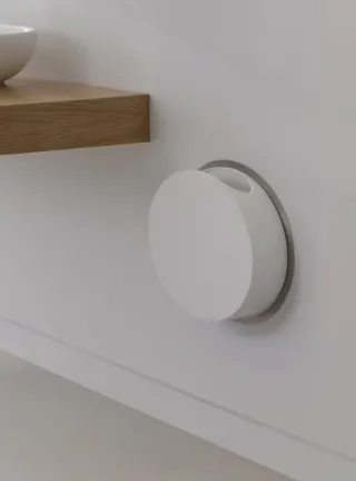 Berührungslose Armaturen und Ausstattungsprodukte von VOLA Berührungslose Armaturen und Ausstattungsprodukte von VOLA