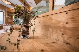 Mareiner - Alpine Wandpaneele und Designplatten für den Innenausbau Mareiner - Alpine Wandpaneele und Designplatten für den Innenausbau