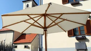 Maßgefertigte Sonnenschirme Maßgefertigte Sonnenschirme