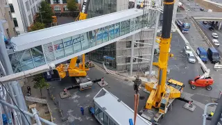Lamparter Verbindungsbrücken aus Stahl und Glas Lamparter Verbindungsbrücken aus Stahl und Glas