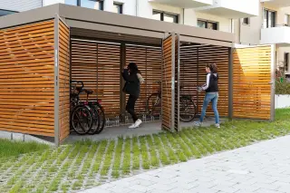Überdachungssysteme bieten Schutz vor Wind und Wetter Überdachungssysteme bieten Schutz vor Wind und Wetter