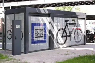 Überdachungssysteme bieten Schutz vor Wind und Wetter Überdachungssysteme bieten Schutz vor Wind und Wetter