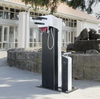 Fahrradparksysteme - Anlehnbügel und Fahrradständer Fahrradparksysteme - Anlehnbügel und Fahrradständer