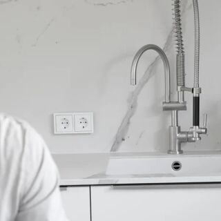 Stromversorgung mit Busch-Jaeger Steckdosen