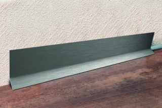 Sockelleisten aus Aluminium und Edelstahl mit und ohne Beleuchtung Sockelleisten aus Aluminium und Edelstahl mit und ohne Beleuchtung