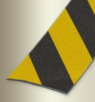 Küberit Gleitschutzeinlagen, mit Textur 2513 Küberit Profile Systems - Küberit Gleitschutzeinlagen, mit Textur 2513