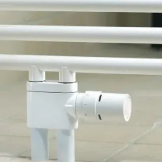 Heizkörperarmaturen Danfoss Design™ und X-tra Collection Heizkörperarmaturen Danfoss Design™ und X-tra Collection