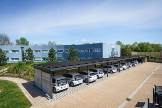 projekt w Systeme aus Stahl - Urbanes System - Photovoltaikanlage