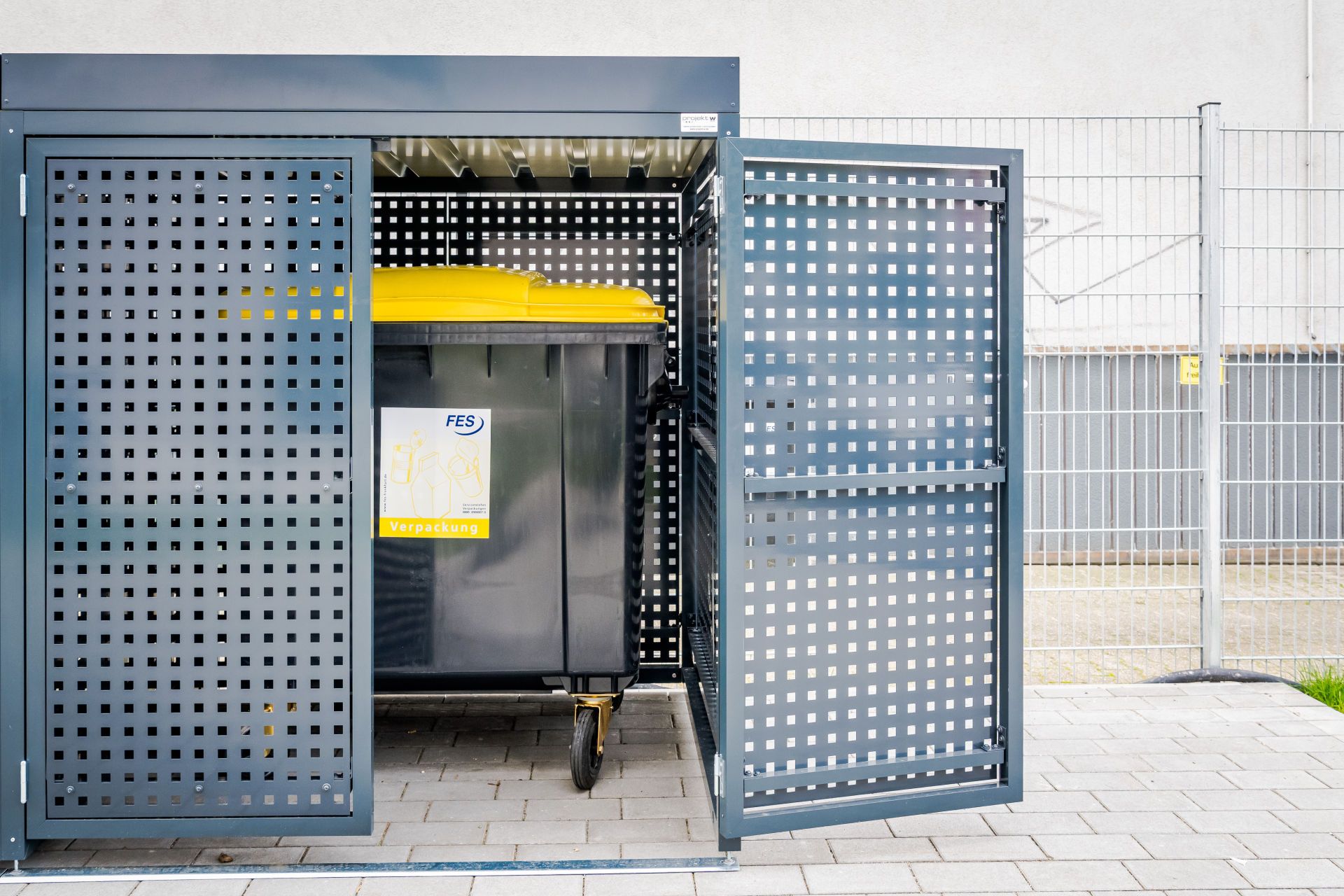 urbane-systeme-m-lltonnenbox-f-r-1-m-llcontainer-1100-l-projekt-w