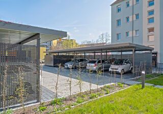 Urbanes System - Individuelles Carport projekt w Systeme aus Stahl - Urbanes System - Individuelles Carport