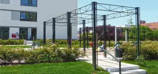 Pergola aus Stahl