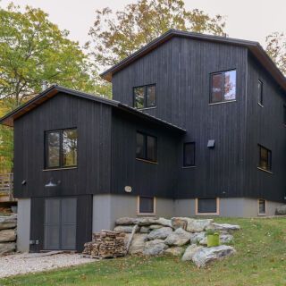 Suyaki -  karbonisiertes Holz für Fassadenverkleidungen und Innenausbau