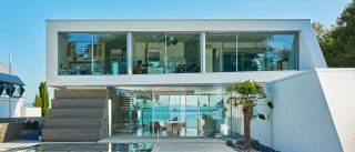 Ein Haus - Zwei Gesichter - © Tom Philippi Ein Haus - Zwei Gesichter - © Tom Philippi