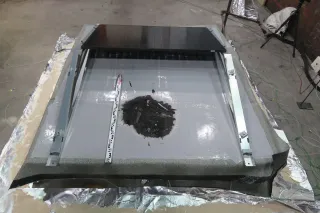 Beschichtungssystem als Brandschutzbarriere zwischen Flachdach und PV-Anlagen Beschichtungssystem als Brandschutzbarriere zwischen Flachdach und PV-Anlagen