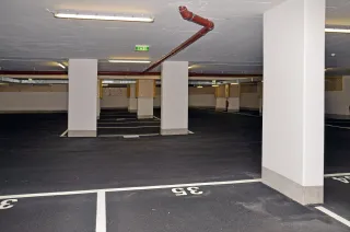 Abdichtungslösungen für Parkdecks und Tiefgaragen Abdichtungslösungen für Parkdecks und Tiefgaragen
