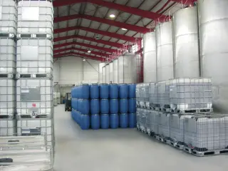 Betoninstandsetzungs- und Schutzsysteme für den Industriebau Betoninstandsetzungs- und Schutzsysteme für den Industriebau
