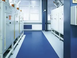 Betoninstandsetzungs- und Schutzsysteme für den Industriebau Betoninstandsetzungs- und Schutzsysteme für den Industriebau
