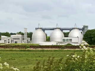 Betoninstandsetzungs- und Schutzsysteme für den Abwasserbau Betoninstandsetzungs- und Schutzsysteme für den Abwasserbau