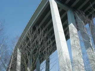 Betoninstandsetzungs- und Schutzsysteme für den Verkehrsbau Betoninstandsetzungs- und Schutzsysteme für den Verkehrsbau