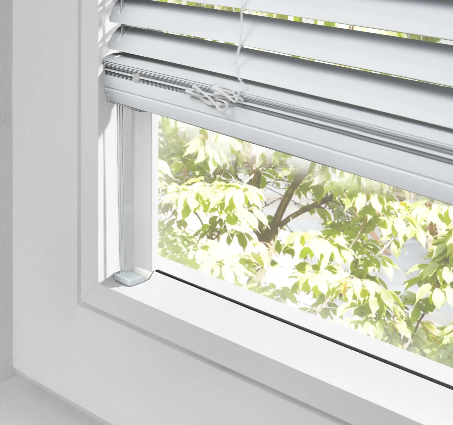 Jalousien für den innenliegenden Sonnenschutz Jalousien für den innenliegenden Sonnenschutz