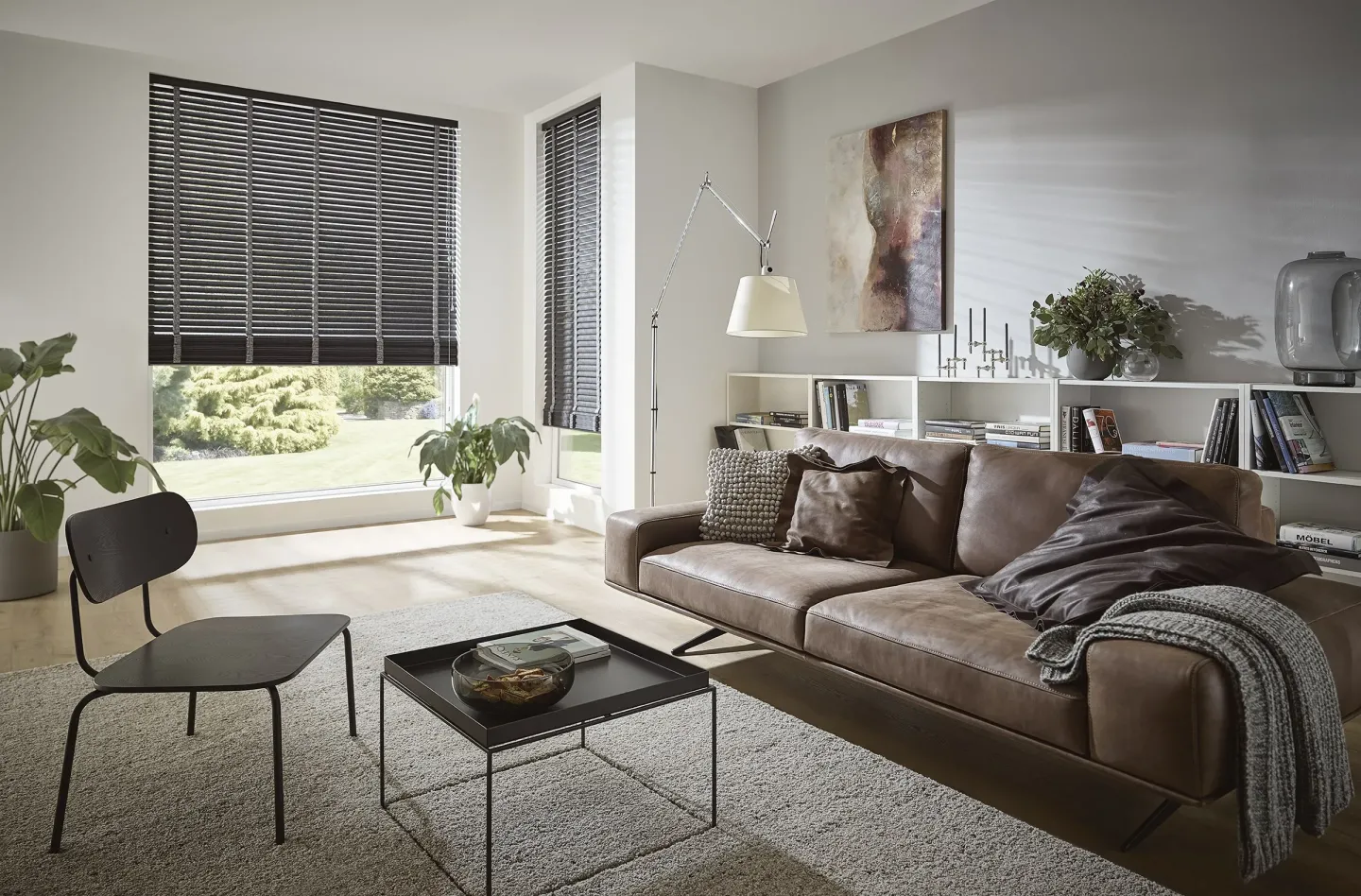 Jalousien für den innenliegenden Sonnenschutz Jalousien für den innenliegenden Sonnenschutz