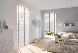 Jalousien für den innenliegenden Sonnenschutz Jalousien für den innenliegenden Sonnenschutz