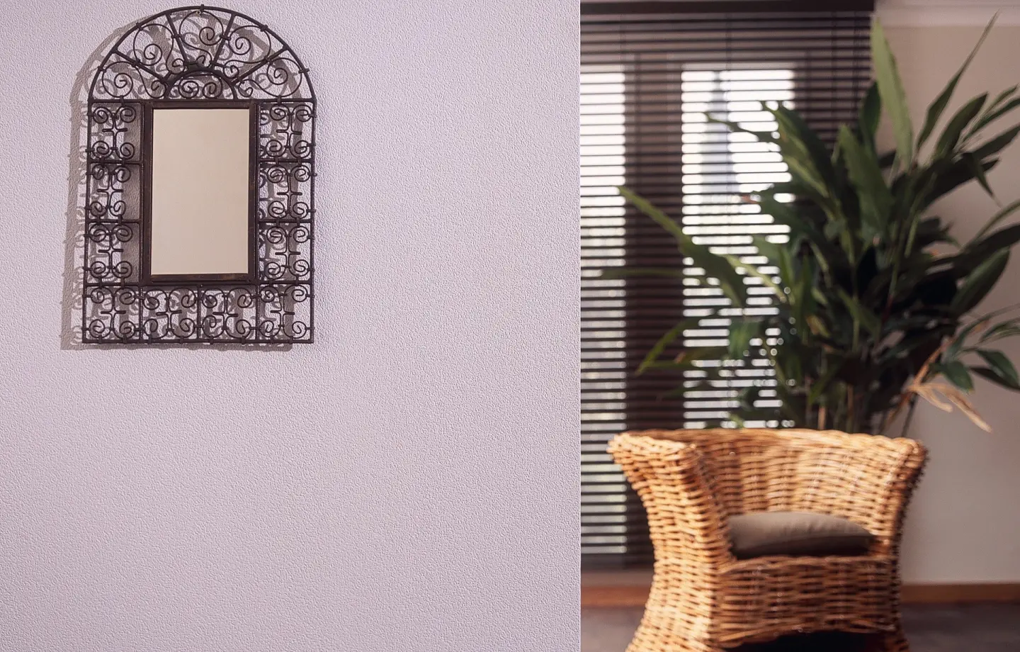 Struktur- und Vliestapeten - diffusionsoffen und feuchtigkeitsregulierend Struktur- und Vliestapeten - diffusionsoffen und feuchtigkeitsregulierend