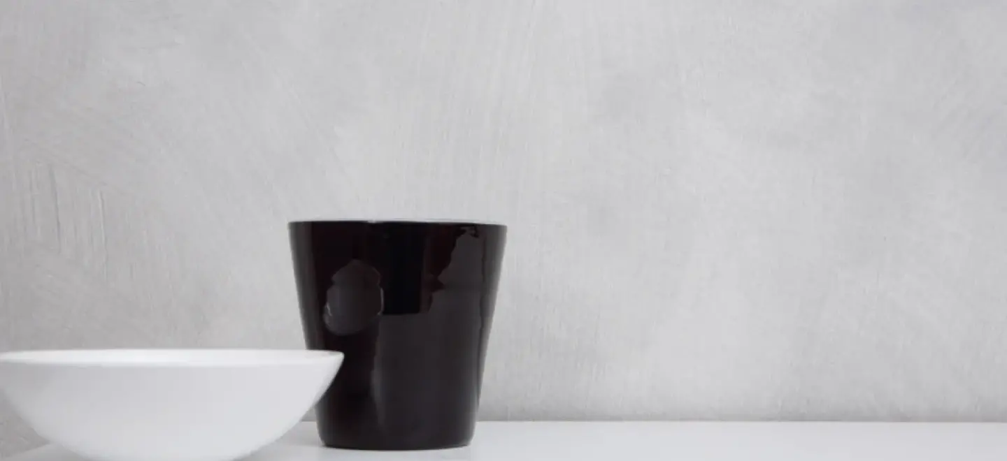 Glattvlies-Tapeten in natürlicher, glatter Papier-Optik Glattvlies-Tapeten in natürlicher, glatter Papier-Optik