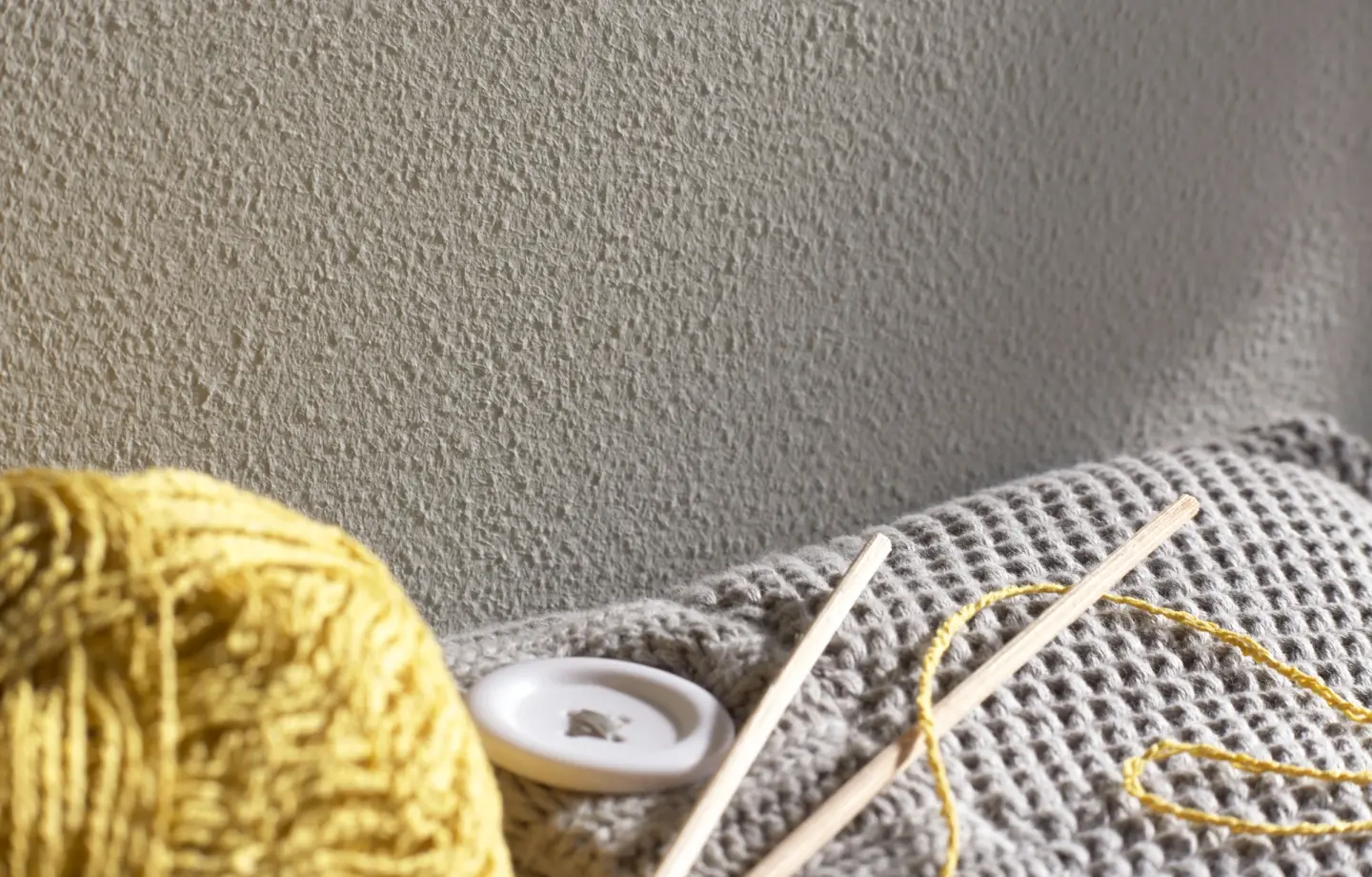 Struktur- und Vliestapeten - diffusionsoffen und feuchtigkeitsregulierend Struktur- und Vliestapeten - diffusionsoffen und feuchtigkeitsregulierend