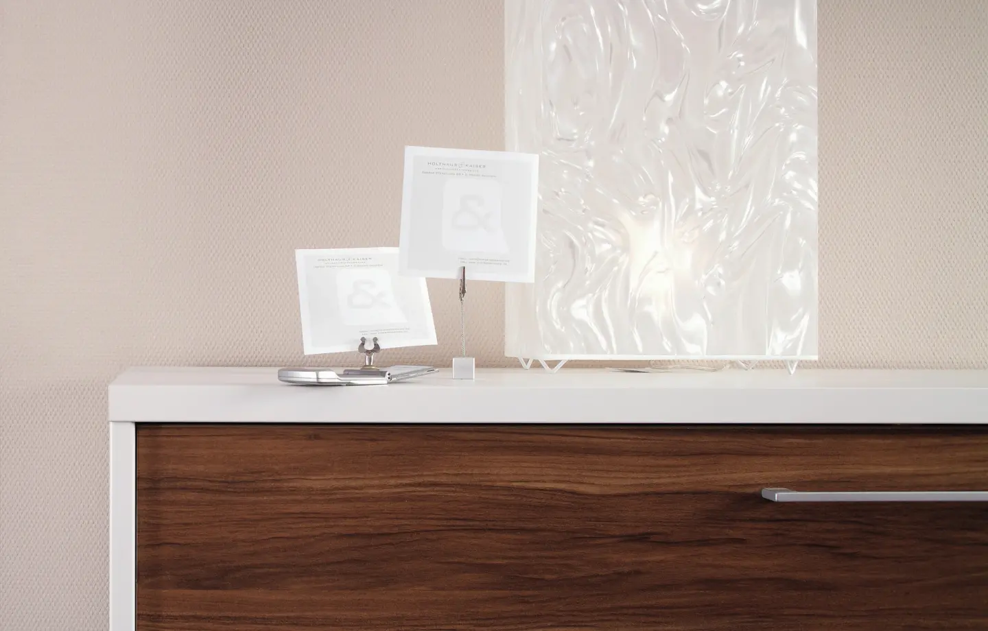 Struktur- und Vliestapeten - diffusionsoffen und feuchtigkeitsregulierend Struktur- und Vliestapeten - diffusionsoffen und feuchtigkeitsregulierend