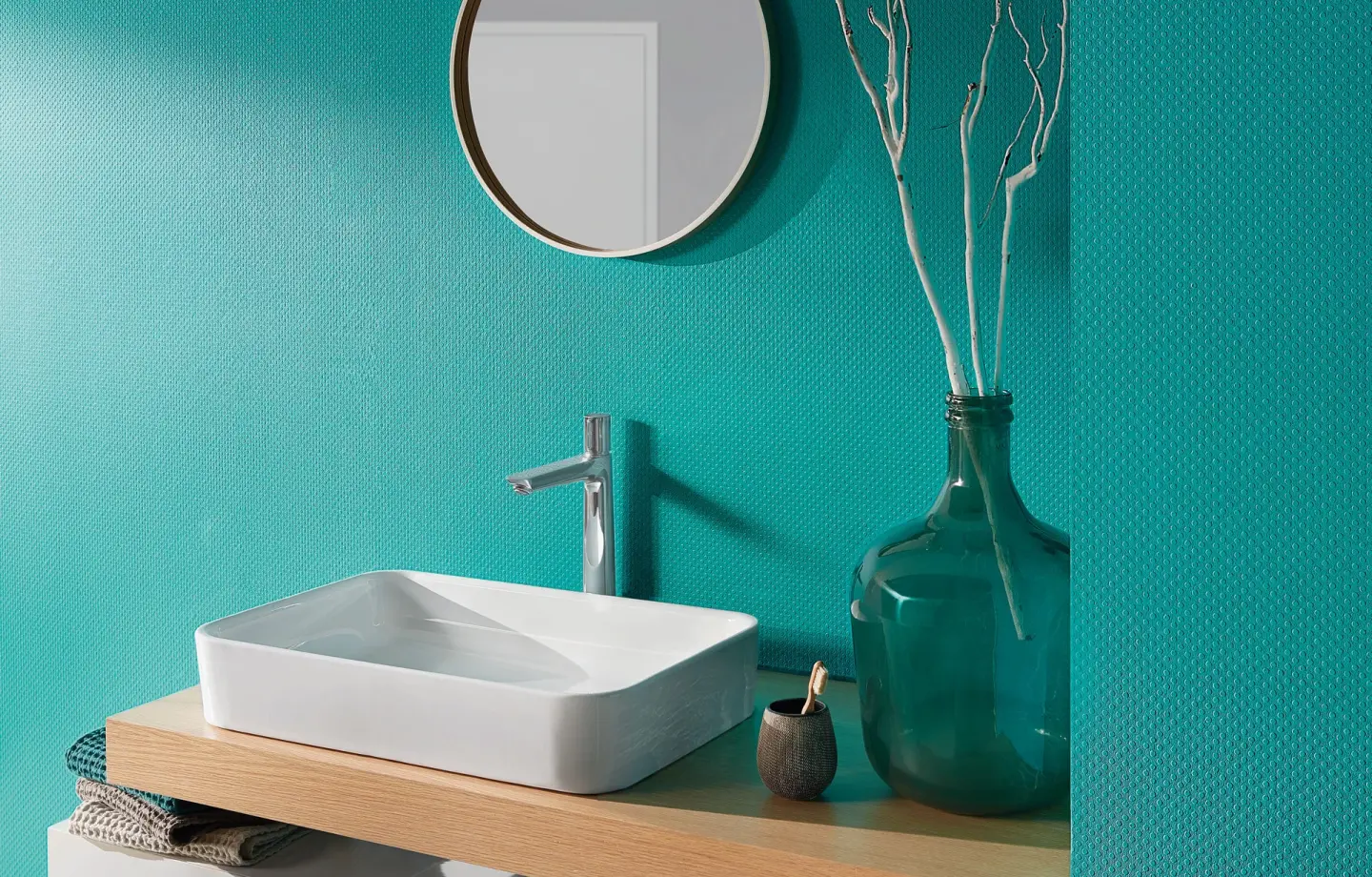 Struktur- und Vliestapeten - diffusionsoffen und feuchtigkeitsregulierend Struktur- und Vliestapeten - diffusionsoffen und feuchtigkeitsregulierend