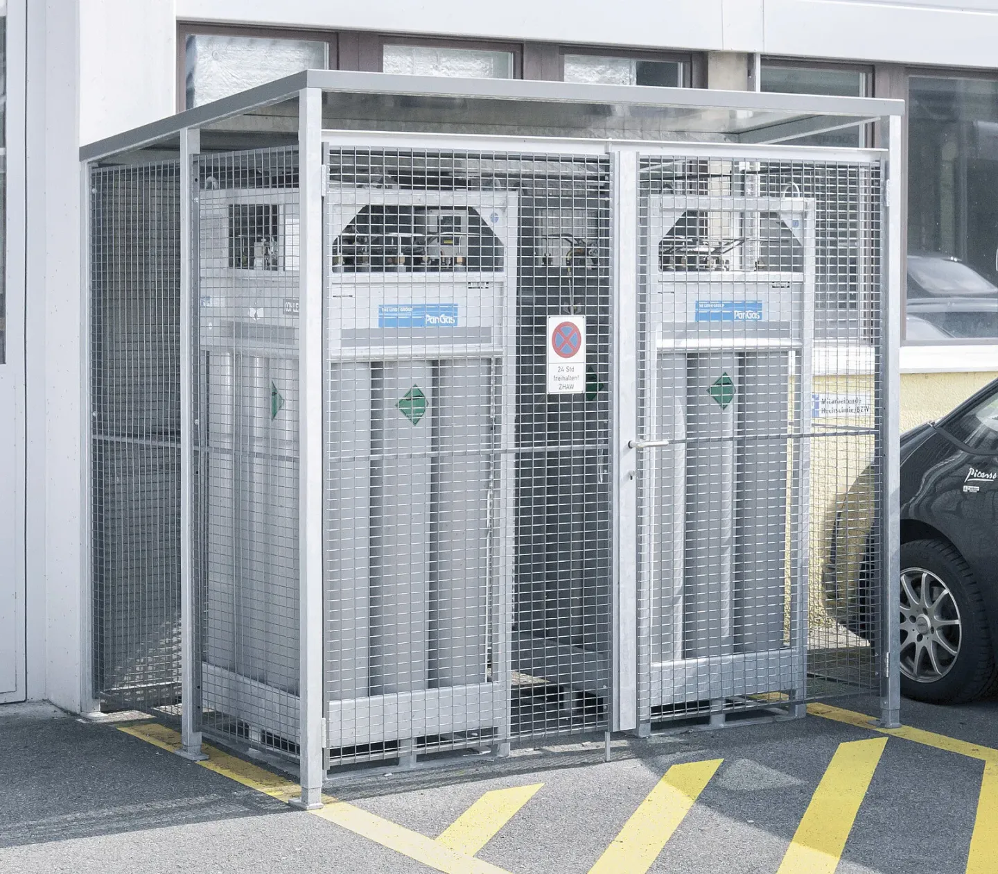 Gittereinhausungen: Schutz vor unerlaubtem Zugriff Gittereinhausungen: Schutz vor unerlaubtem Zugriff