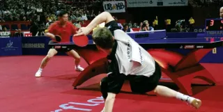 Sportbodenbeläge TARAFLEX®  und DLW Linodur für Sport- und Mehrzweckhallen Sportbodenbeläge TARAFLEX®  und DLW Linodur für Sport- und Mehrzweckhallen