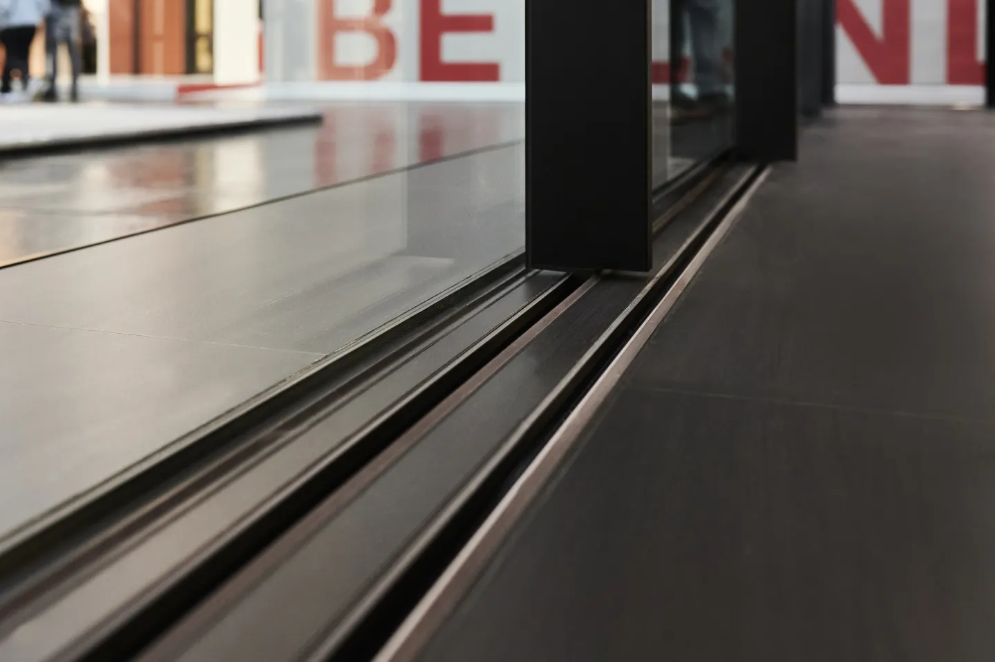 Design-Schiebefenster minimal windows® NGS - Next Generation Slider Design-Schiebefenster minimal windows® NGS - Next Generation Slider