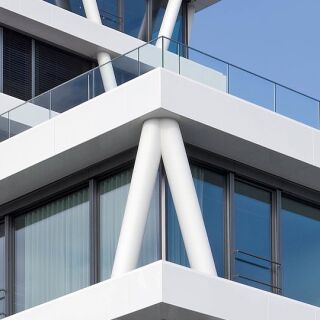 BALARDO core - modulare Glasgeländer mit Aluminium-Tragprofilen