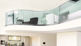 BALARDO wave - gebogene Glasgeländer