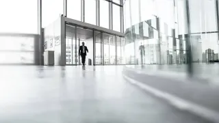 Automatische Schiebetüren und Rundschiebetüren Automatische Schiebetüren und Rundschiebetüren