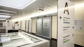 Automatische Schiebetüren und Rundschiebetüren Automatische Schiebetüren und Rundschiebetüren