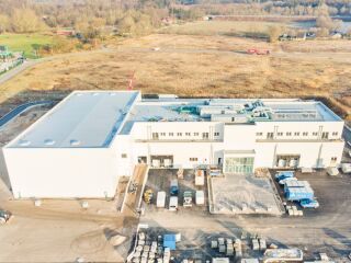 4.500 m² antimikrobielle Bodenlösung