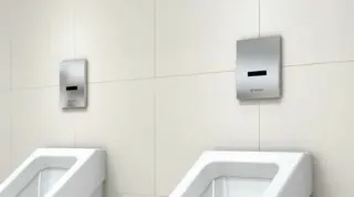 Für das Urinal: Mechanisch und elektronisch gesteuerte UP-Spülarmaturen Für das Urinal: Mechanisch und elektronisch gesteuerte UP-Spülarmaturen