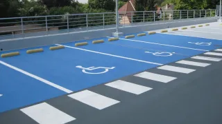 Abdichtungs- und Beschichtungssysteme für Parkdecks und Tiefgaragen Abdichtungs- und Beschichtungssysteme für Parkdecks und Tiefgaragen