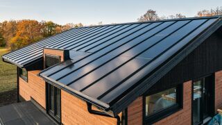 Gebäudeintegrierte Photovoltaik (GIPV bzw. BIPV) Gebäudeintegrierte Photovoltaik (GIPV bzw. BIPV)
