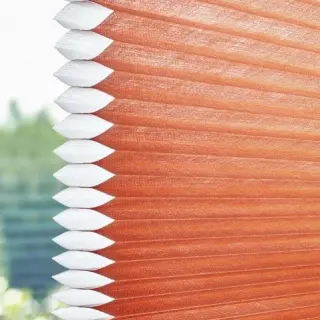 Innenliegender Sonnenschutz: Duette und Plissee Innenliegender Sonnenschutz: Duette und Plissee