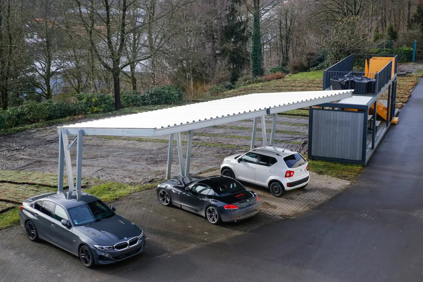 Carports und Solarcarports Carports und Solarcarports