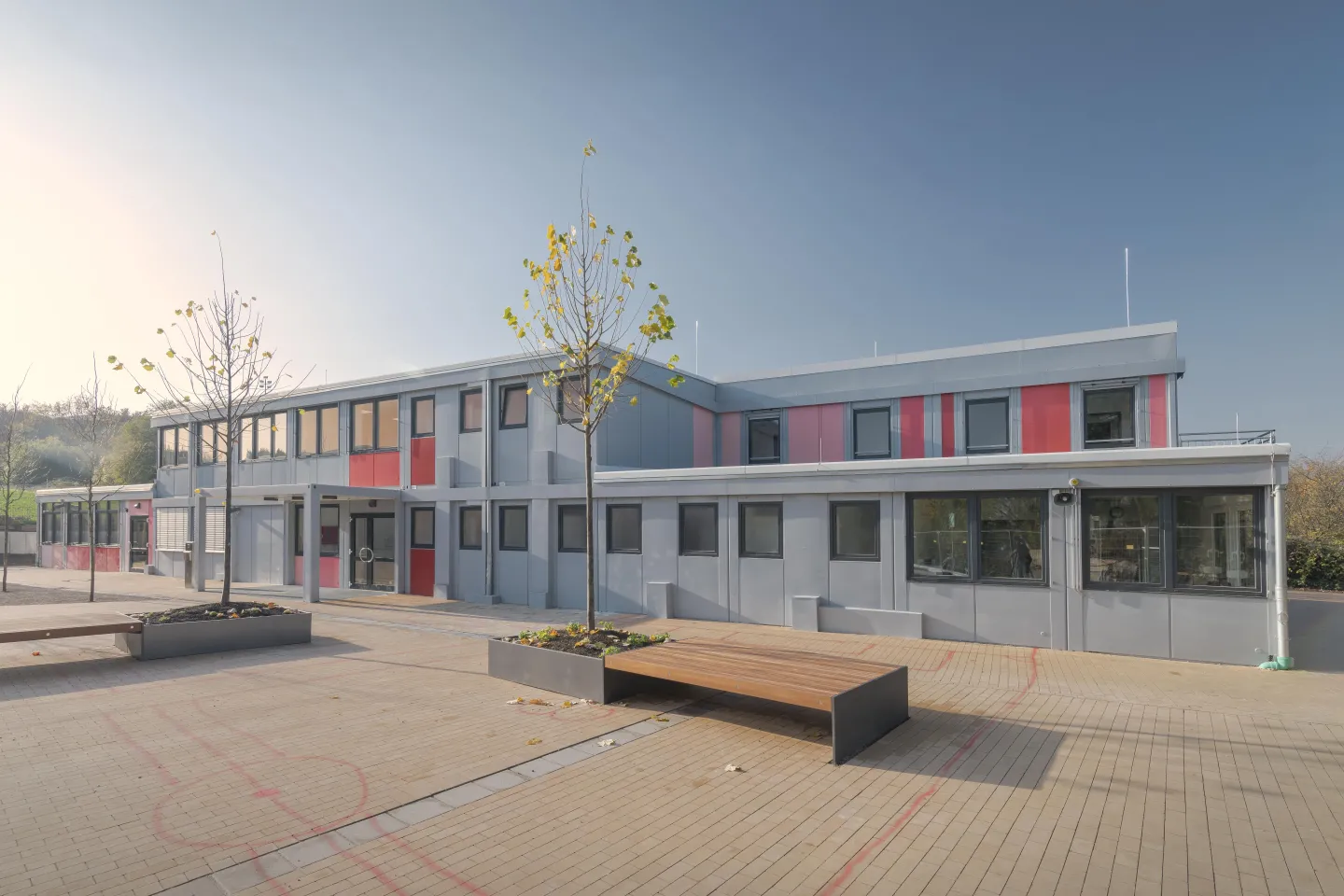 Mobile Raumsysteme für Bildung: Kitas und Schulen Mobile Raumsysteme für Bildung: Kitas und Schulen