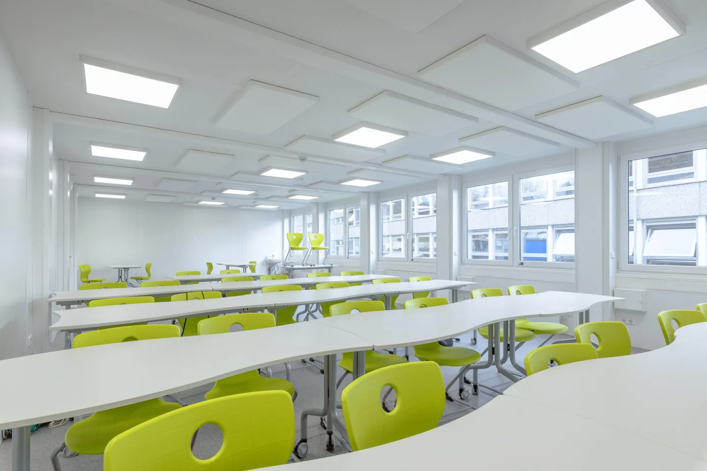Mobile Raumsysteme für Bildung: Kitas und Schulen Mobile Raumsysteme für Bildung: Kitas und Schulen